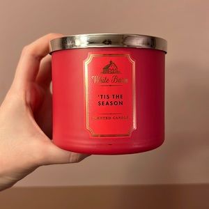 Bath & Body Works ‘Tis The Season Candle
